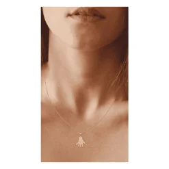 Collar Mano-Cosa Miércoles Addams - Diseño Exclusivo