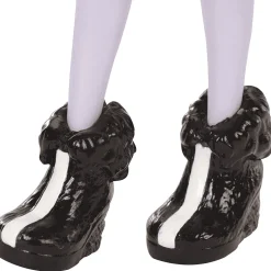 Enchatimals Muñeca Sage Skunk y Mascota Caper