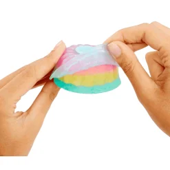 L.O.L. Surprise Muñeca Mix & Make Birthday Cake