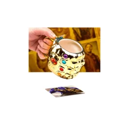 Marvel Taza 3D Vengadores Puño de Thanos