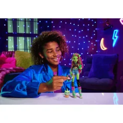 Monster High Muñeca Venus McFlytrap