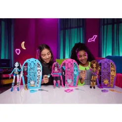 Monster High Skulltimate Secrets Hauntlywood – Clawdeen Wolf con armario y 19+ sorpresas