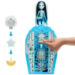 Monster High Skulltimate Secrets Hauntlywood – Frankie Stein con armario y 19+ sorpresas