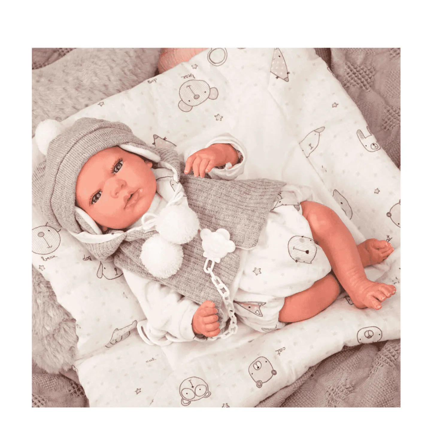 Muñecas Arias Reborn Vega Con Manta 40 cm