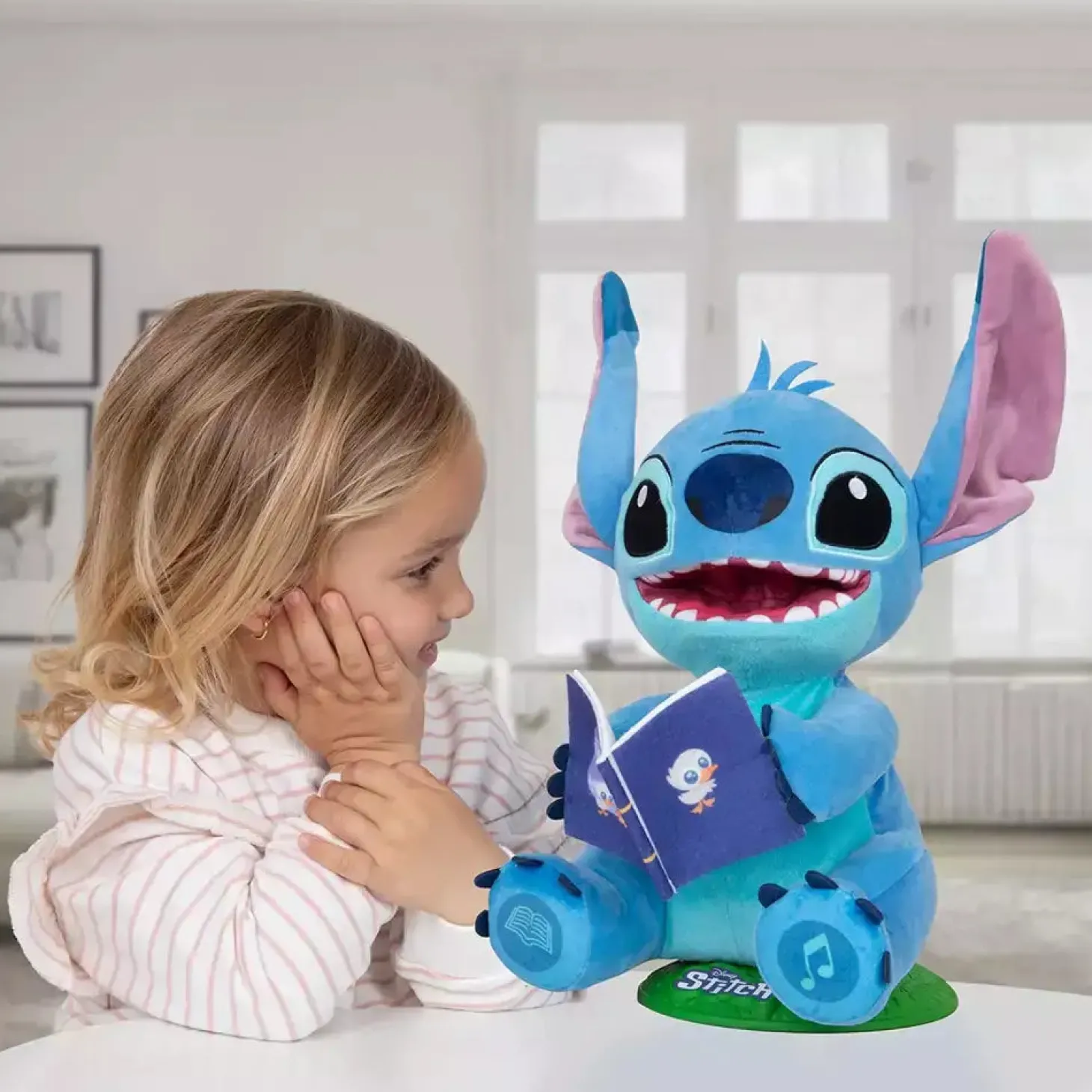 Stitch Muñeco Electrónico Cuenta Cuentos